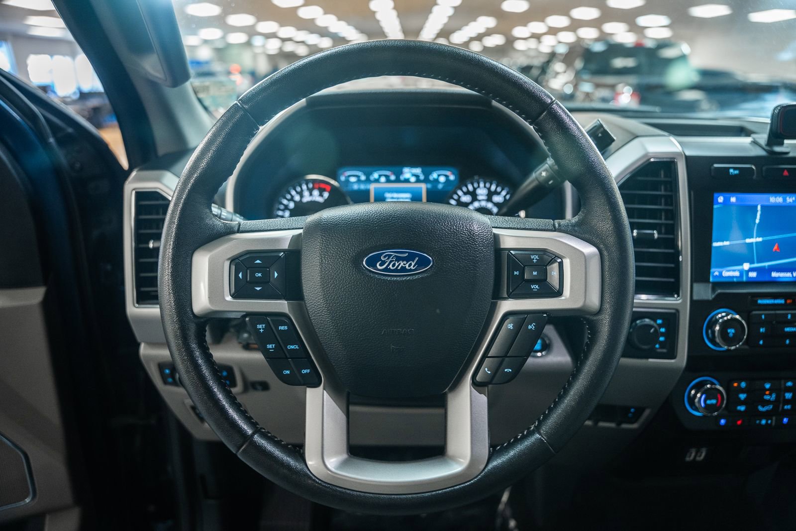 Used 2020 Ford F150 Lariat image 41