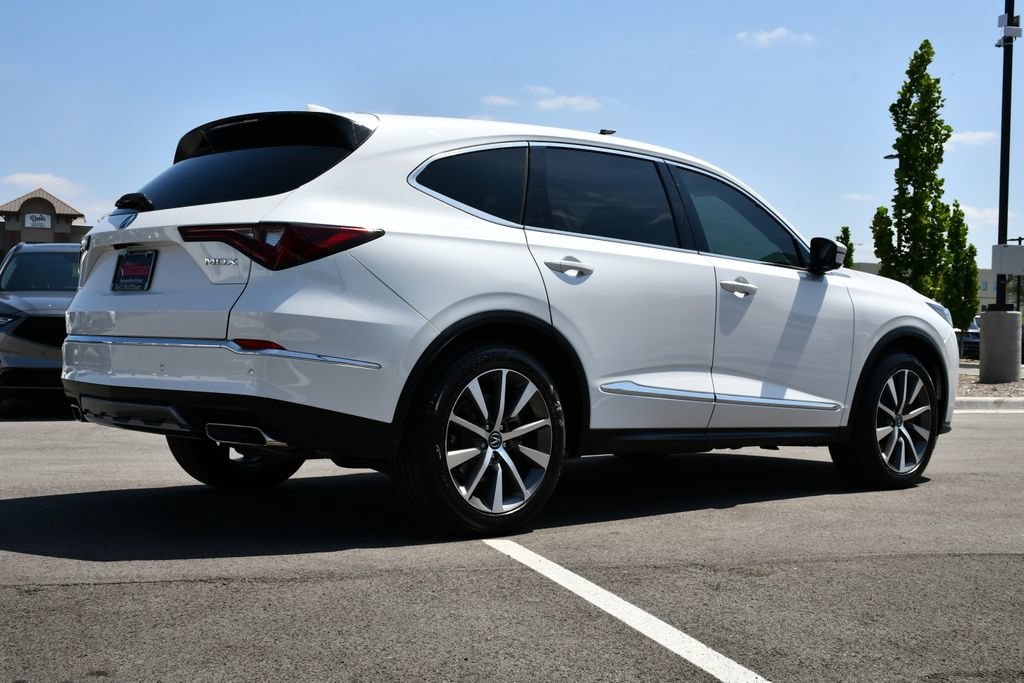 Used 2025 Acura MDX FWD w/ Technology Package image 9