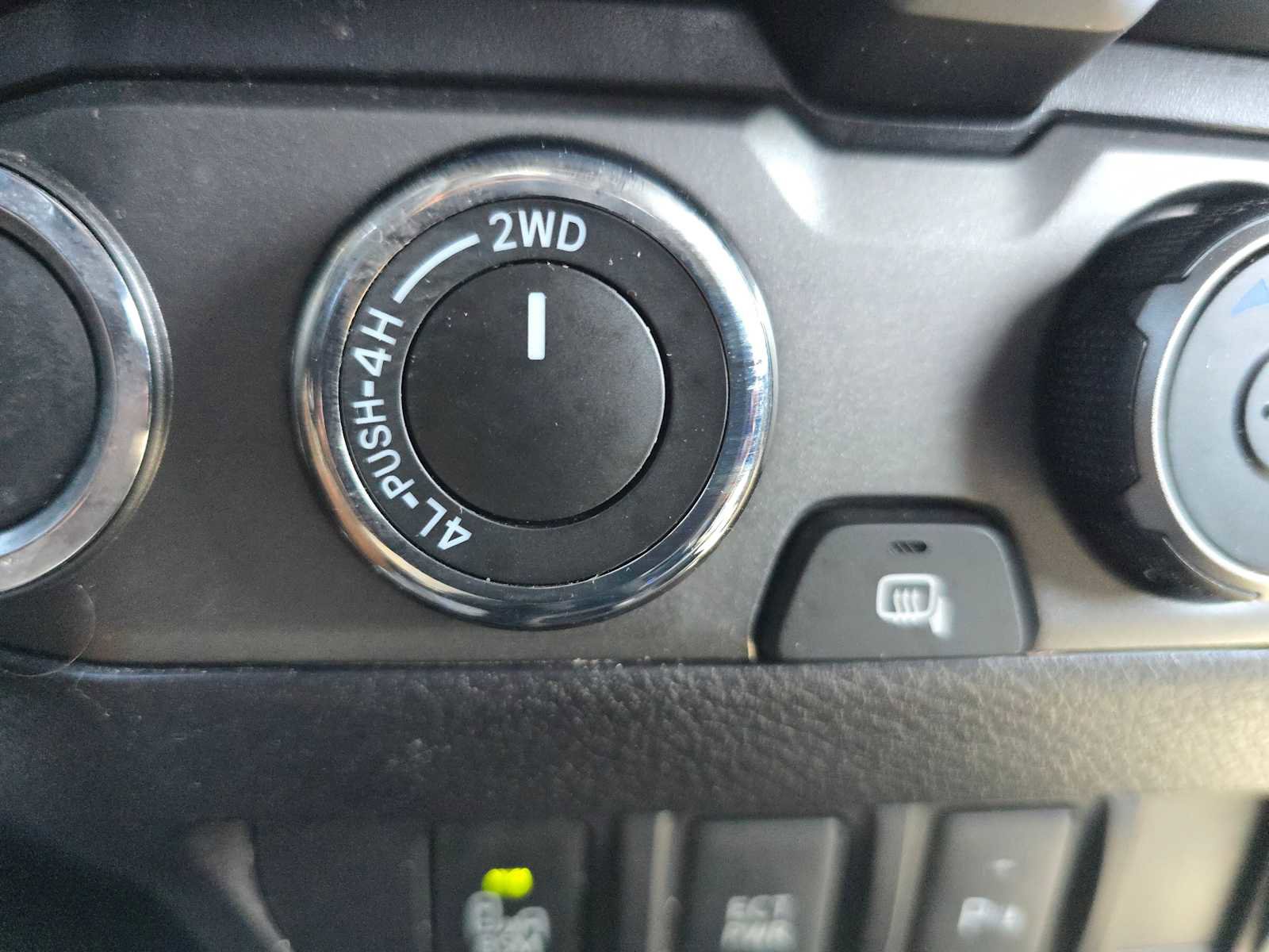 Certified 2023 Toyota Tacoma TRD Sport w/ Technology Package image 32