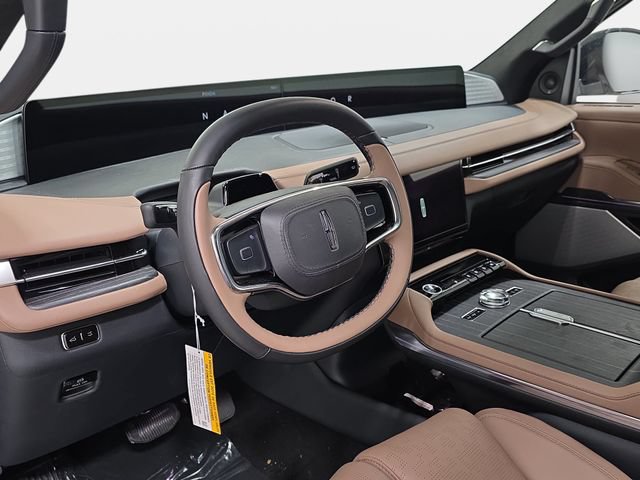 New 2027 Lincoln Navigator Black Label AWD/4WD image 13