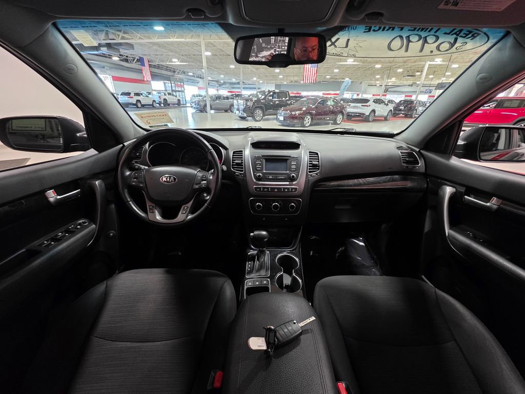 Used 2014 Kia Sorento LX w/ LX V6 Convenience Package AWD/4WD image 18