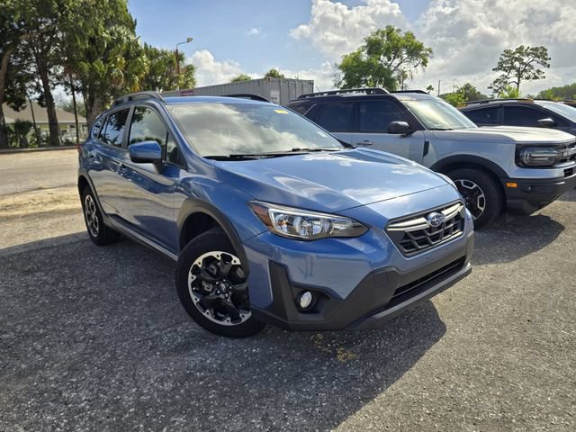 Certified 2022 Subaru Crosstrek 2.0i Premium w/ Popular Package #3 AWD/4WD image 2