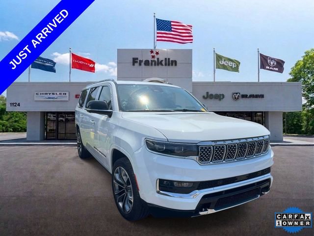Used 2025 Jeep Grand Wagoneer L Series III w/ Rear Seat Video Group 1 AWD/4WD image 1