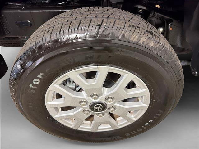 Used 2026 Toyota Tacoma SR5 RWD image 17