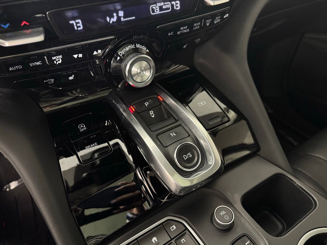 Used 2022 Acura MDX FWD w/ Technology Package image 22