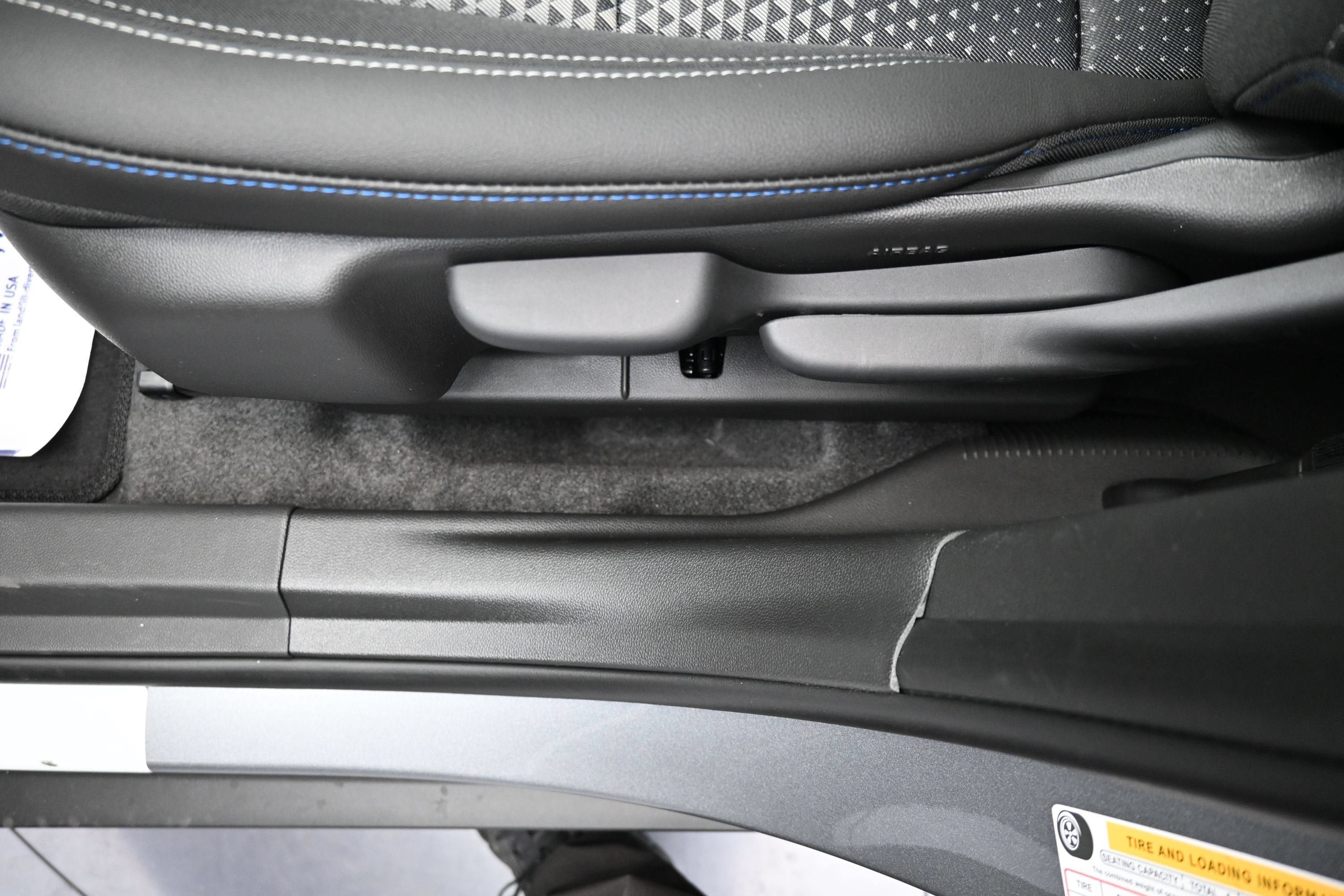 New 2026 Chevrolet Trax LT w/ Sunroof Package FWD image 11