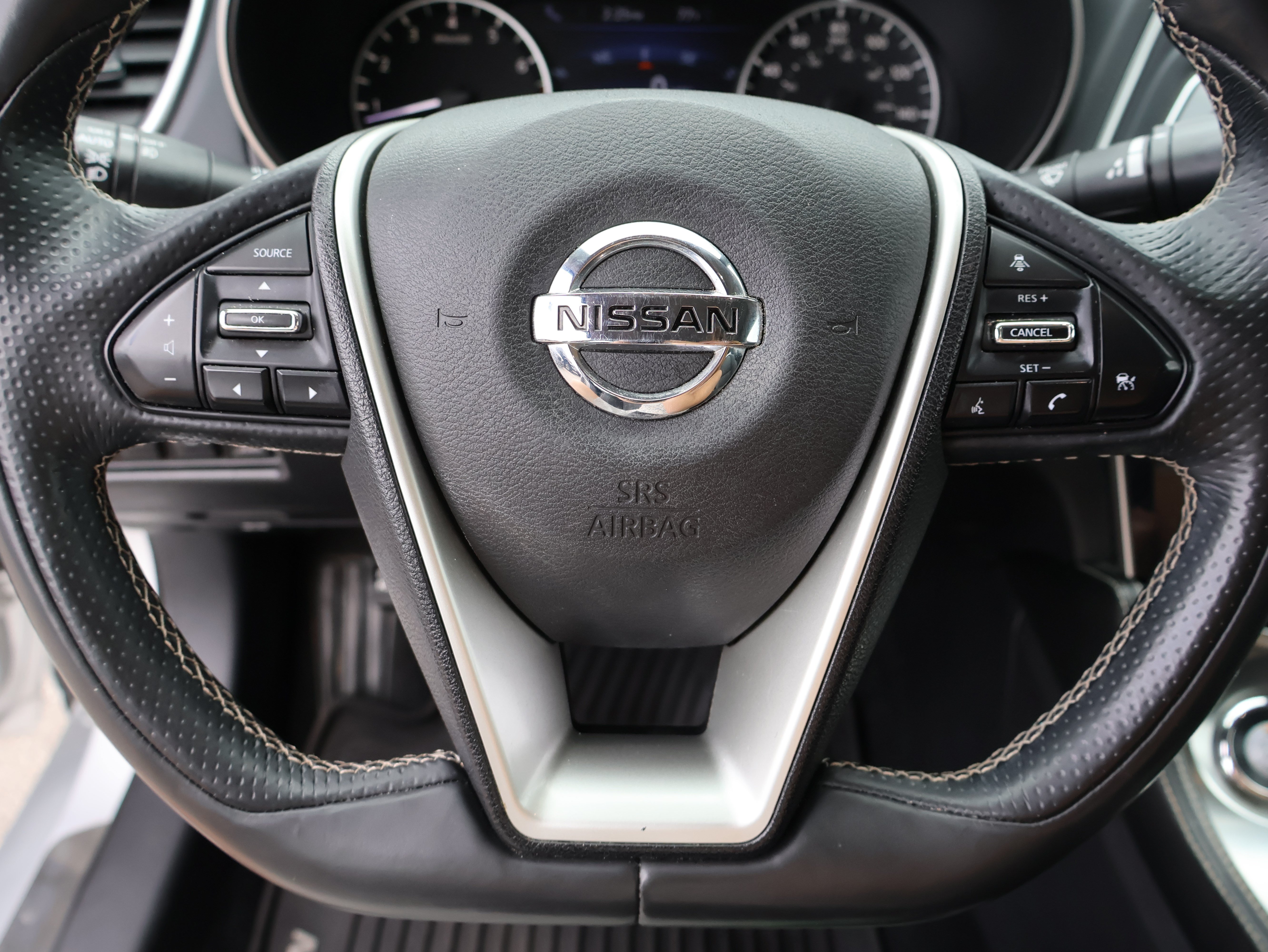 Used 2018 Nissan Maxima Platinum FWD image 26