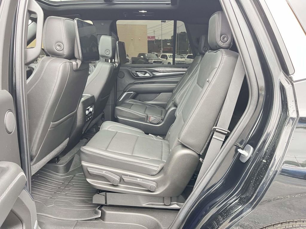Used 2021 GMC Yukon Denali w/ Denali Premium Package image 27