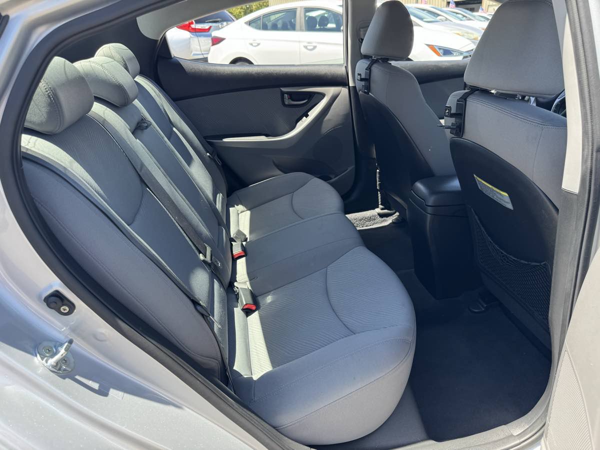 Used 2013 Hyundai Elantra GLS w/ Preferred Pkg FWD image 15