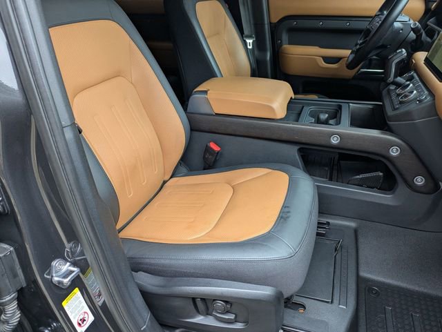 Used 2023 Land Rover Defender 110 X image 18