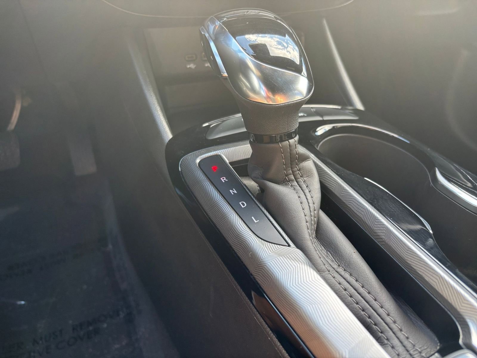 Used 2025 Buick Envista Sport Touring image 41