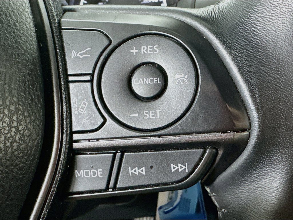 Used 2023 Toyota Camry SE FWD image 25