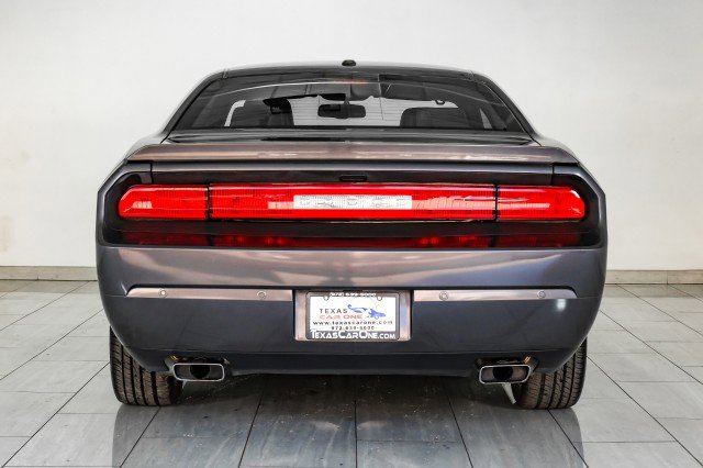 Used 2013 Dodge Challenger R/T Plus image 7