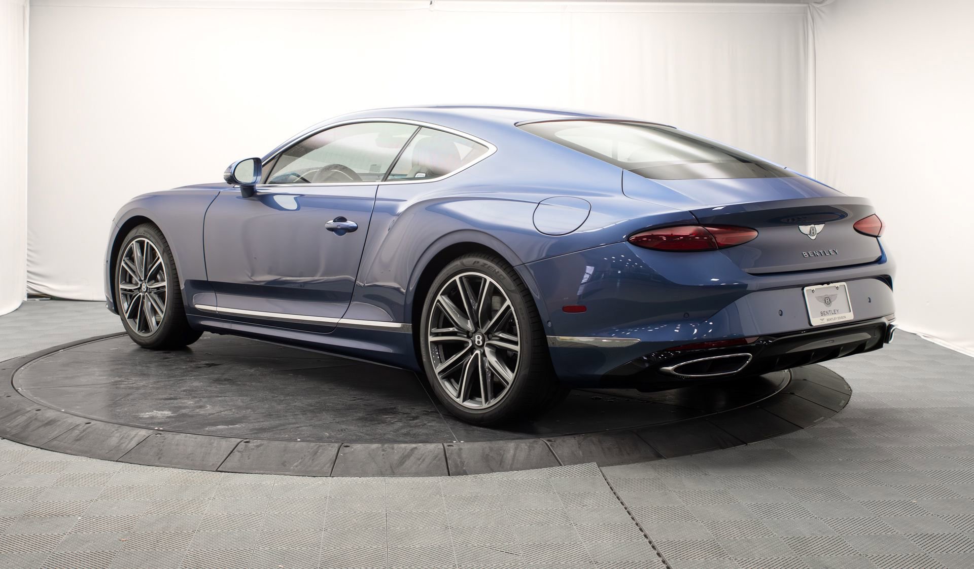 New 2026 Bentley Continental GT AWD/4WD image 4