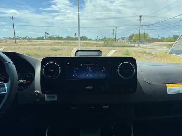 New 2025 Mercedes-Benz Sprinter 2500 image 4