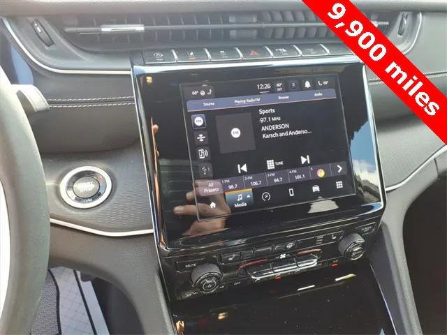 Certified 2023 Jeep Grand Cherokee Altitude image 17