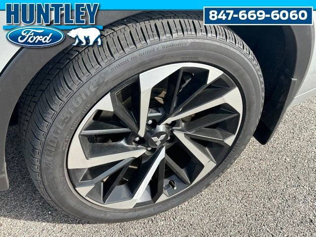 Used 2024 Mitsubishi Outlander SEL Black Edition AWD/4WD image 9