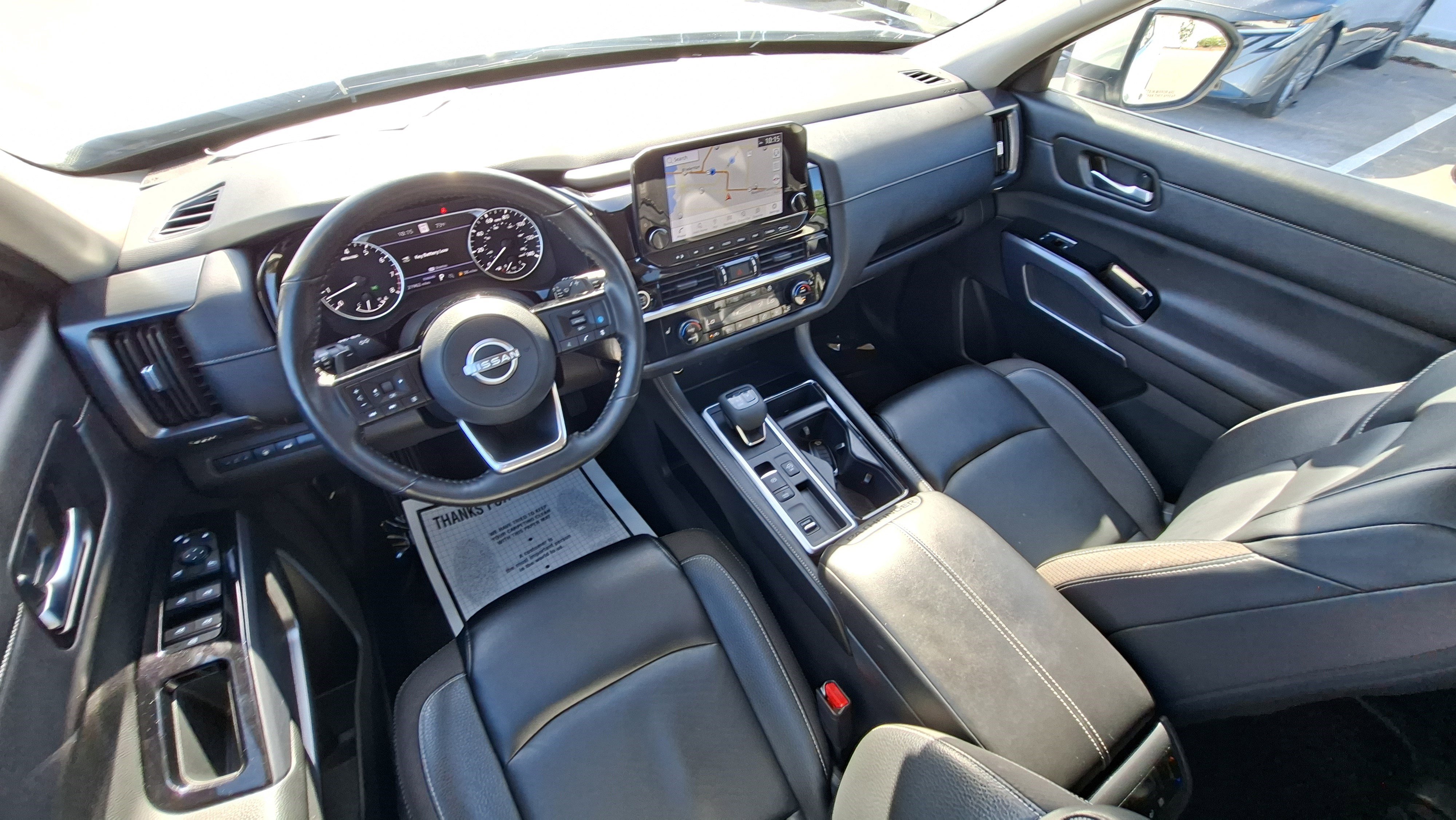 Used 2023 Nissan Pathfinder SL w/ Lighting Package (N92) image 19