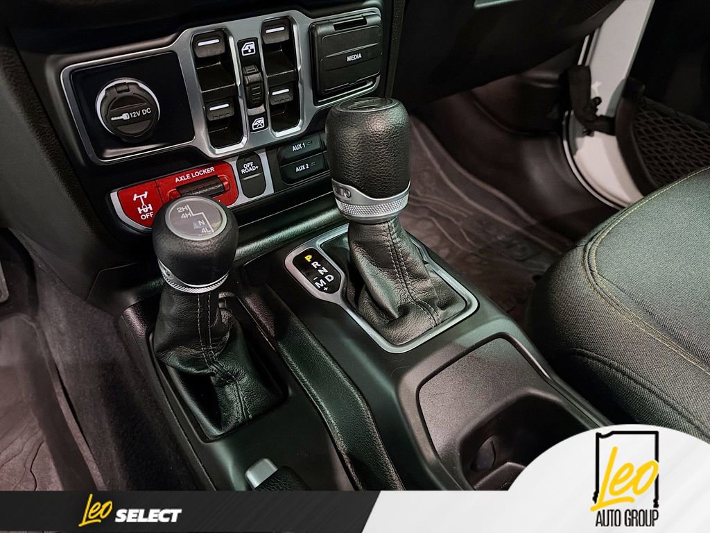 Used 2024 Jeep Gladiator Sport image 16