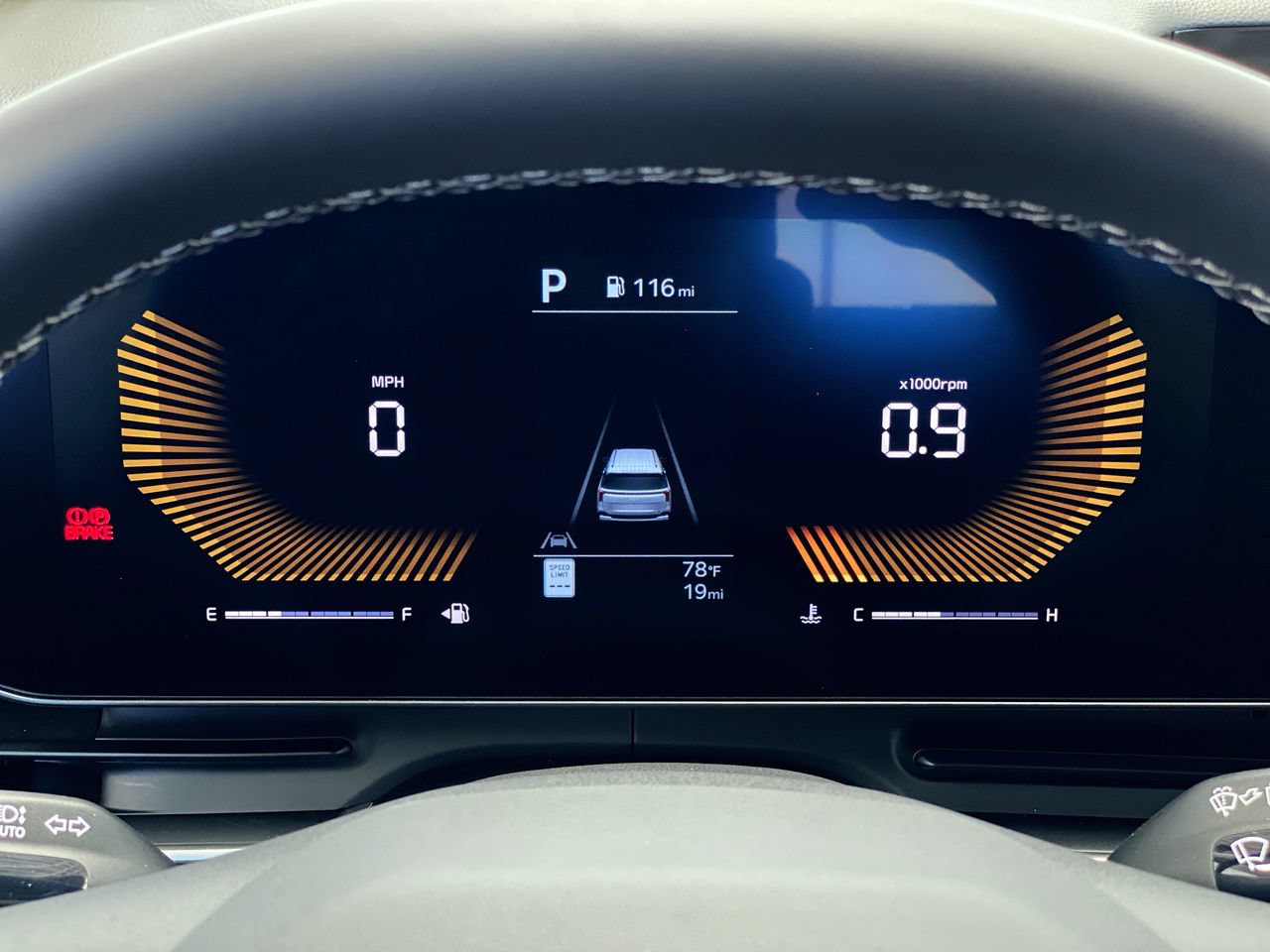 New 2027 Kia Carnival EX FWD image 22