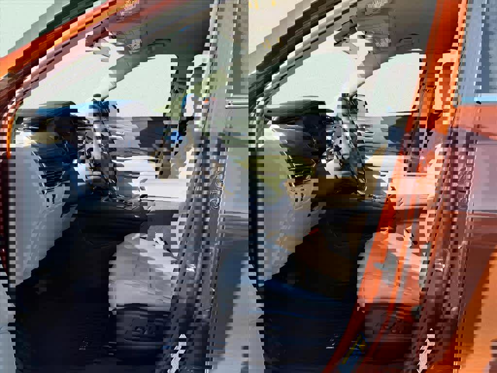 Used 2019 Cadillac XT4 Premium Luxury image 16