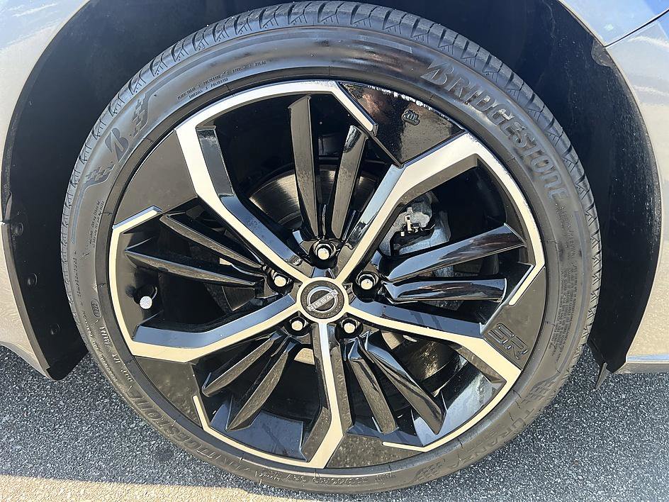 Certified 2023 Nissan Altima 2.5 SR w/ SR Premium Package image 12