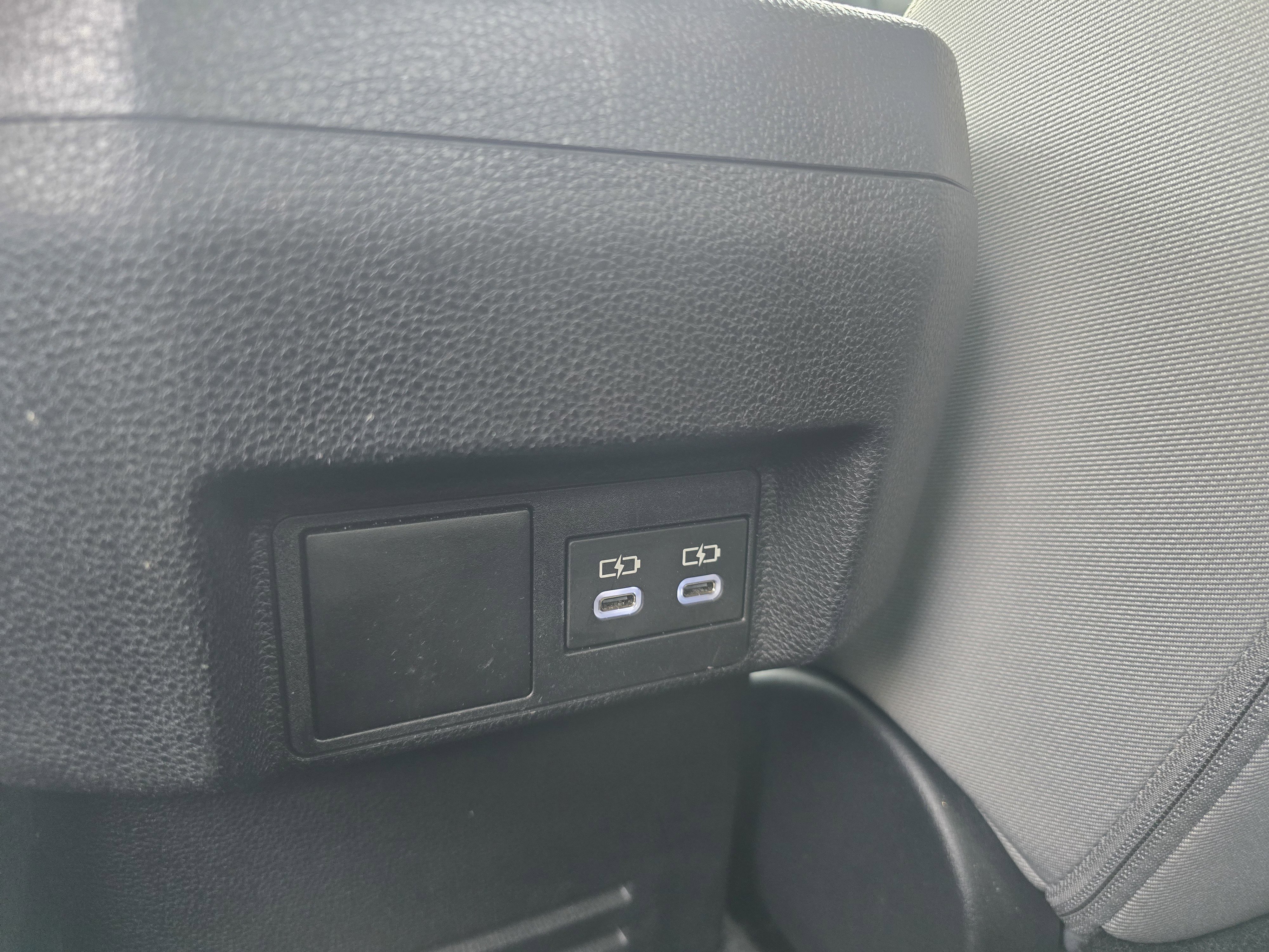 Used 2025 Toyota Tacoma TRD Off-Road image 15