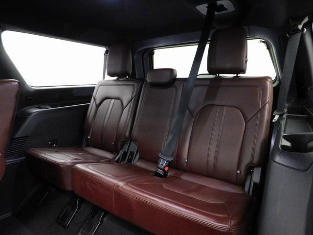 Used 2024 Ford Expedition Max Limited image 34