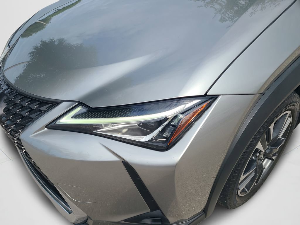 Used 2019 Lexus UX 200 w/ Accessory Package 2 FWD image 26