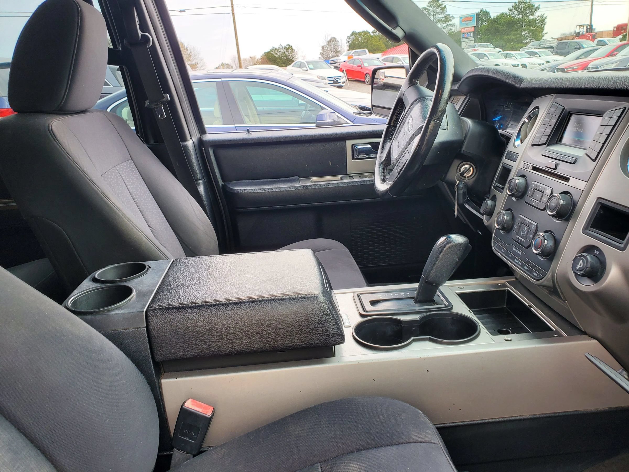 Used 2017 Ford Expedition EL XLT AWD/4WD image 33