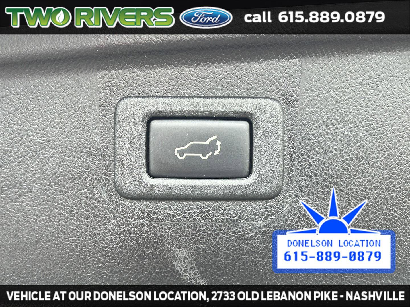 Used 2017 Subaru Outback 2.5i Touring AWD/4WD image 32
