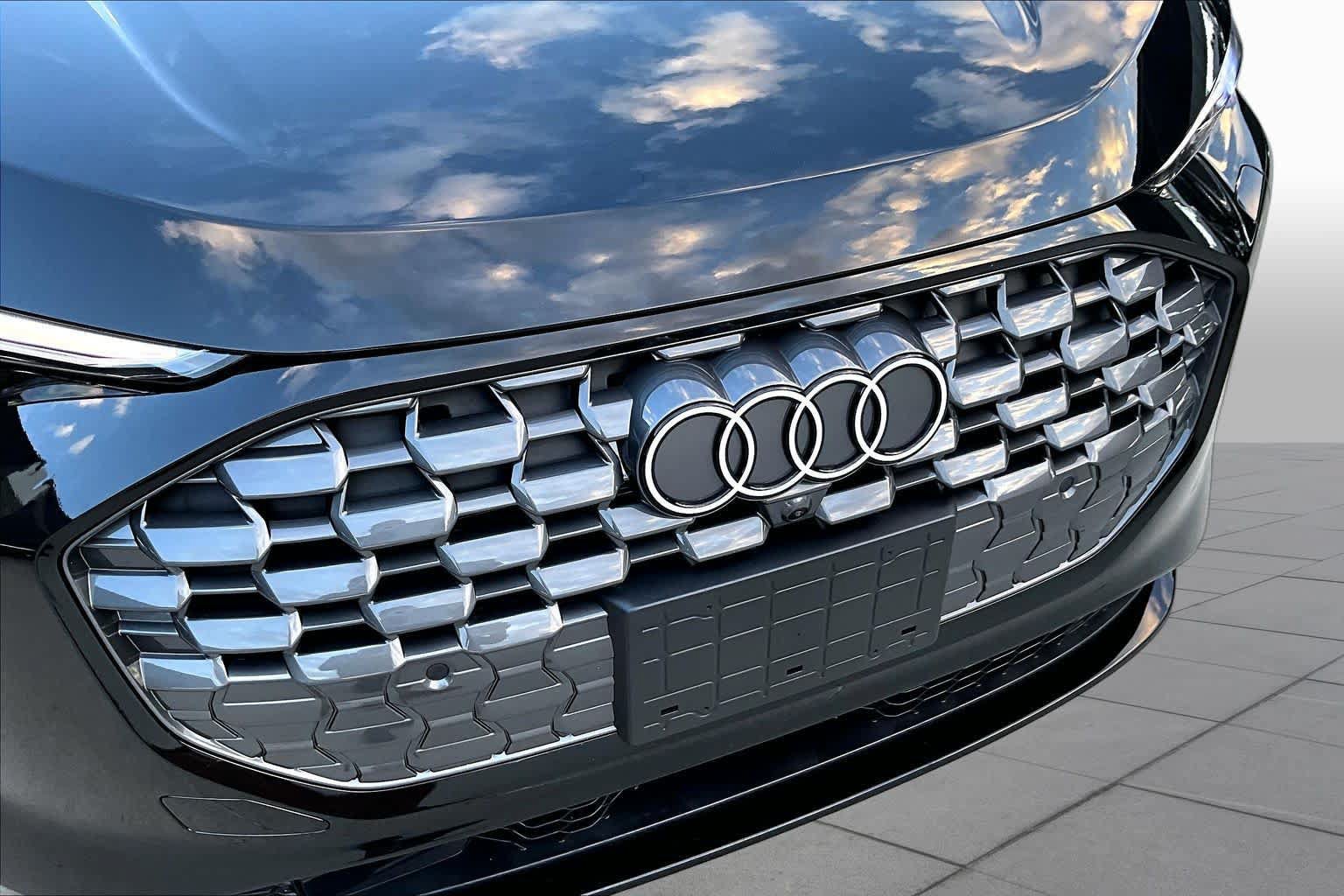 Used 2025 Audi Q5 Premium Plus w/ Premium Plus AWD/4WD image 32