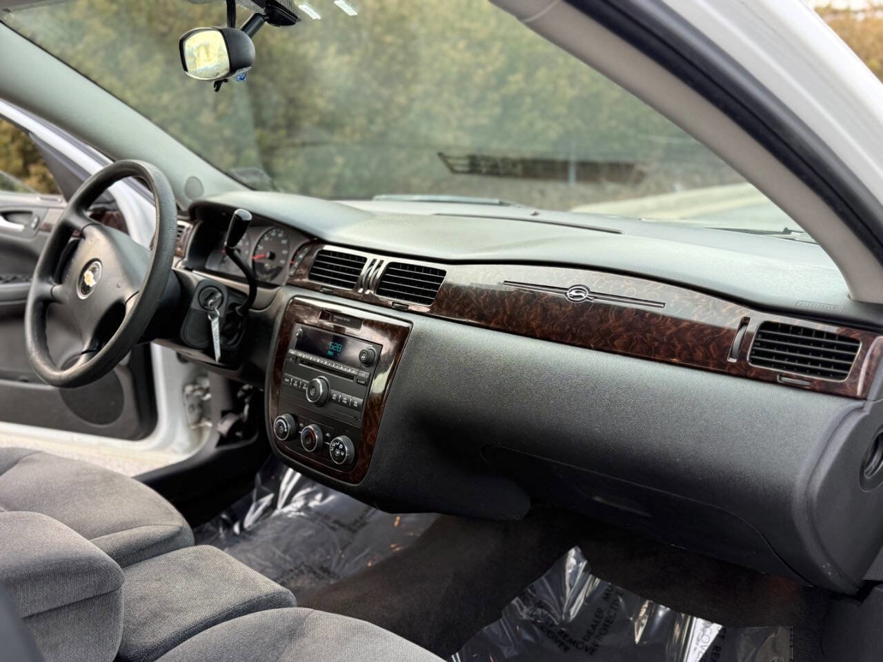 Used 2016 Chevrolet Impala Limited LS image 11