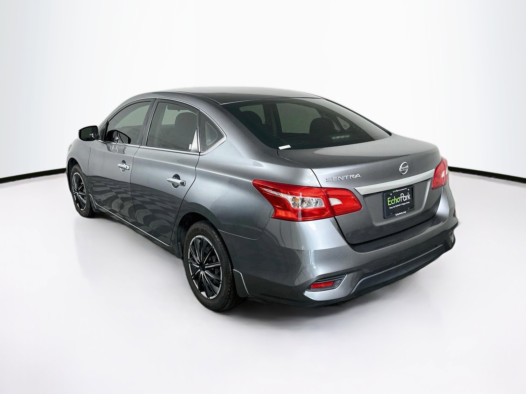 Used 2019 Nissan Sentra S FWD image 5