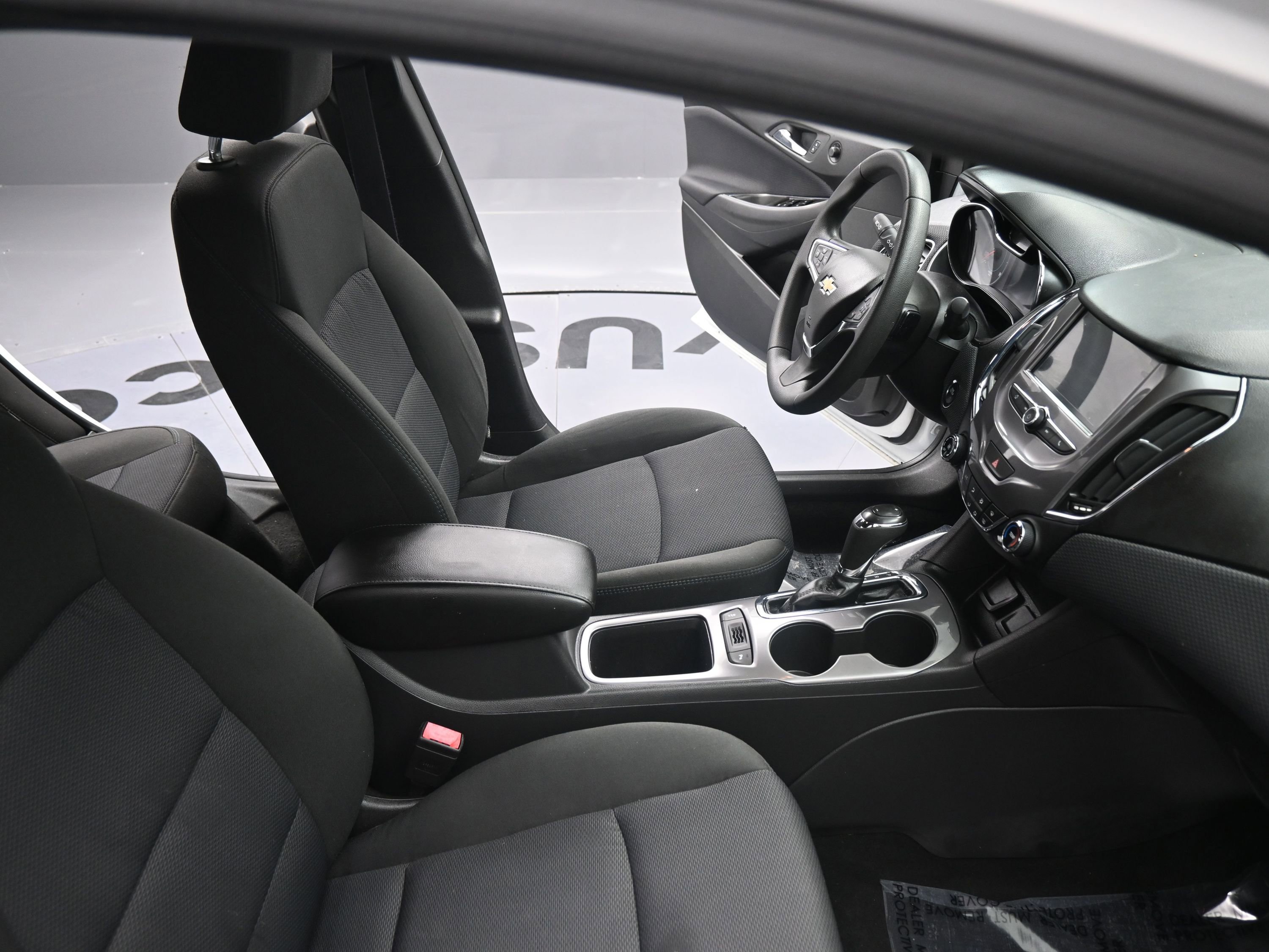 Used 2016 Chevrolet Cruze LT w/ Convenience Package image 22