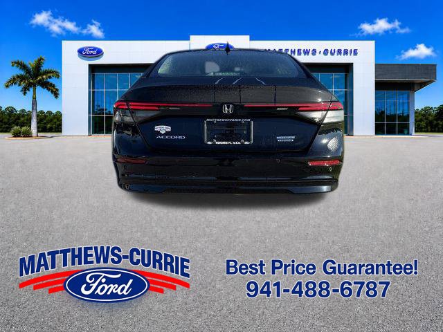 Used 2024 Honda Accord Touring image 5