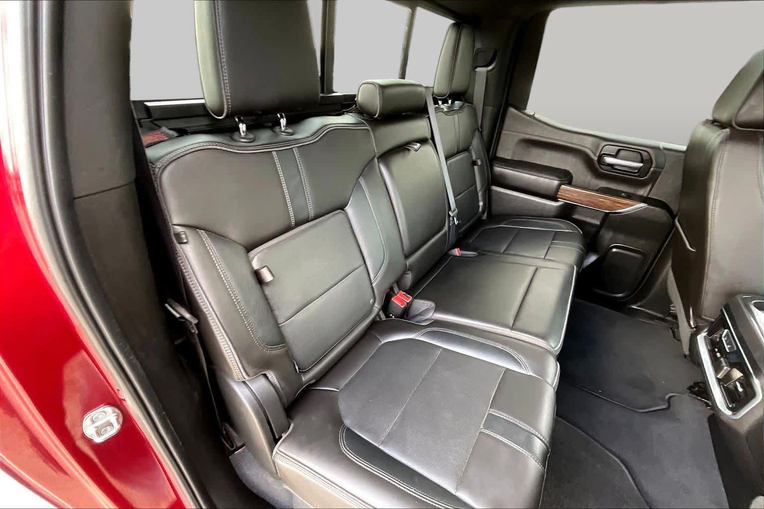 Used 2019 Chevrolet Silverado 1500 High Country w/ Safety Package II RWD image 20