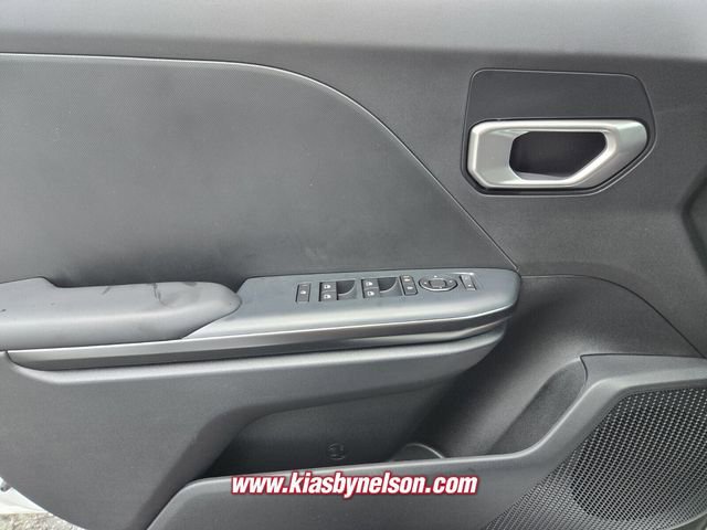 New 2026 Kia K4 LX image 13