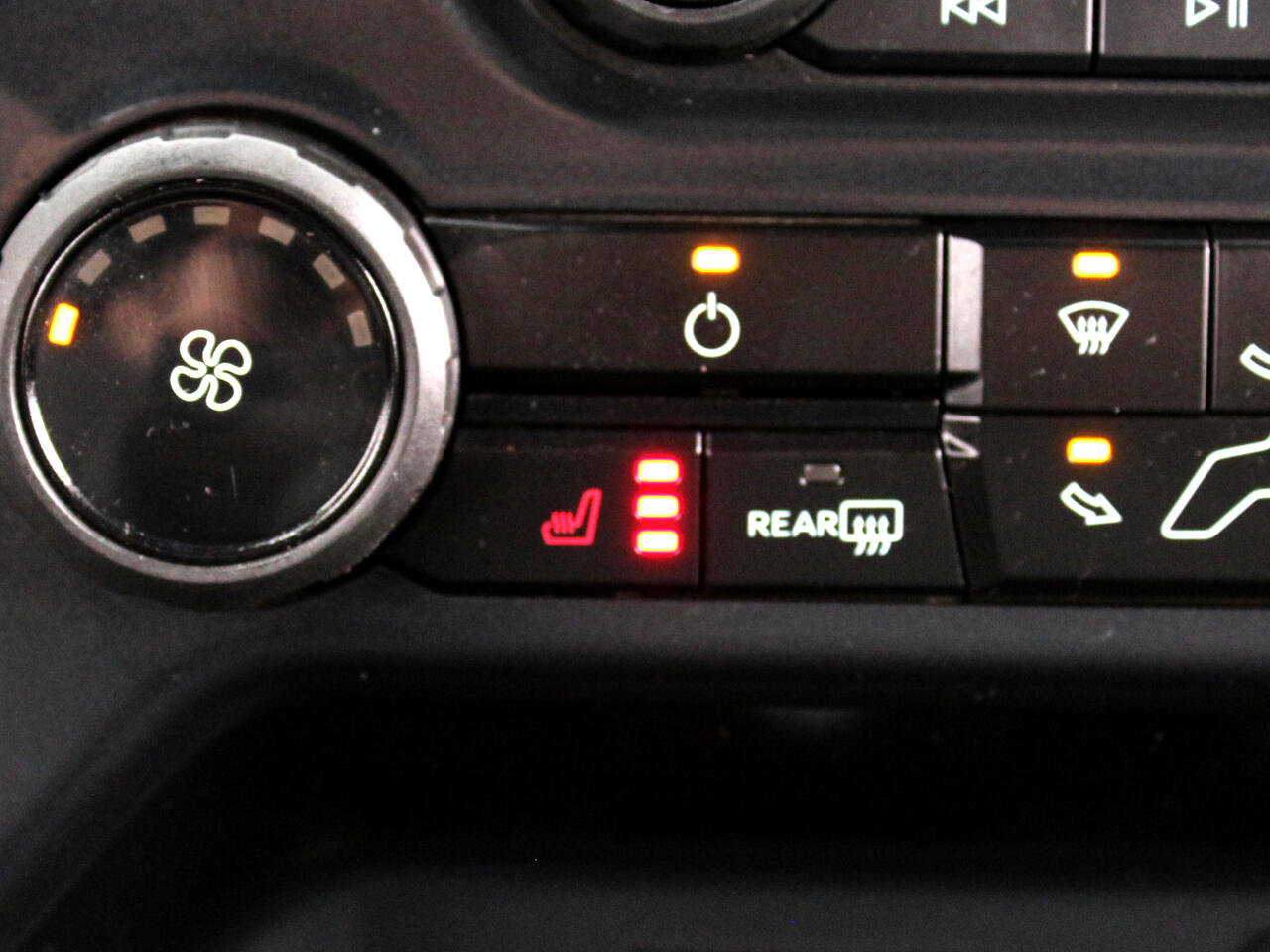 Used 2024 Ford F550 4x4 Crew Cab Super Duty w/ XLT Value Package image 30