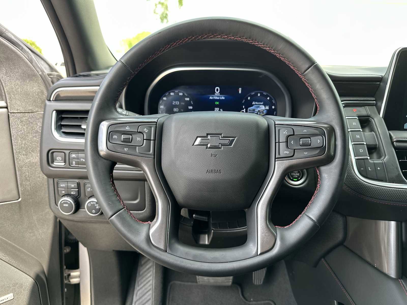 Used 2023 Chevrolet Suburban RST AWD/4WD image 20