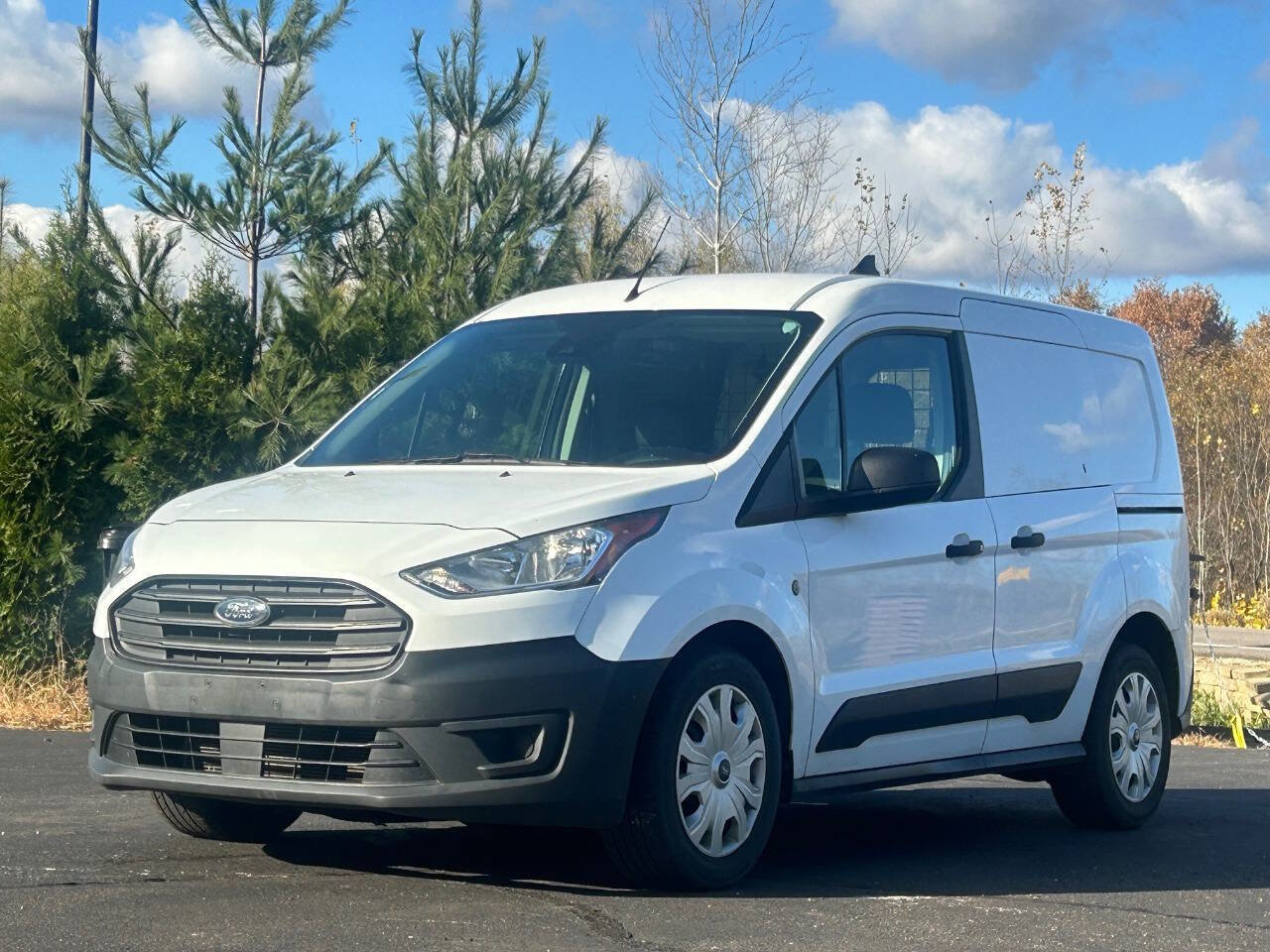 Used 2019 Ford Transit Connect XL image 2