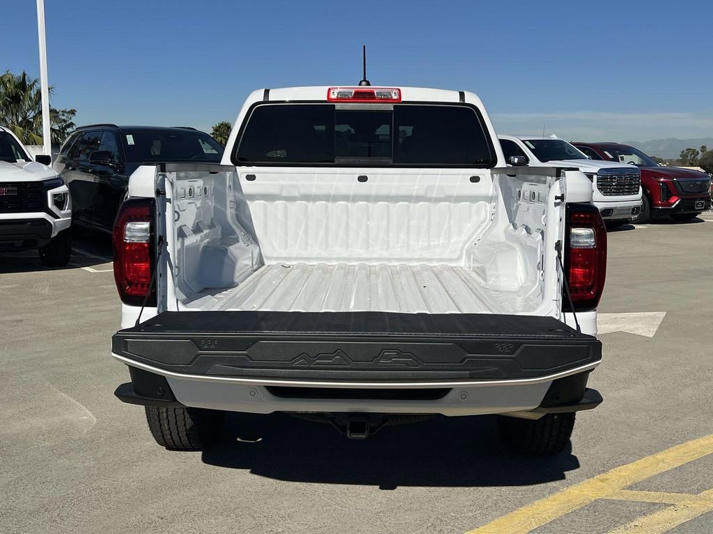 New 2026 GMC Canyon Elevation image 26