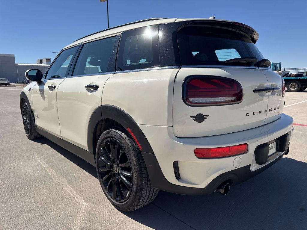 Used 2022 MINI Cooper Clubman S w/ Premium Package image 3