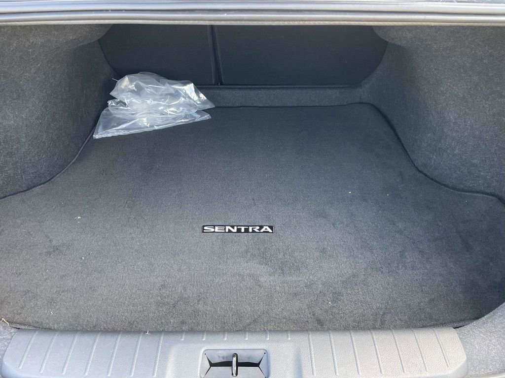 Used 2025 Nissan Sentra S image 26