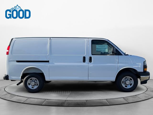 New 2025 Chevrolet Express 3500 w/ Driver Convenience Package image 6