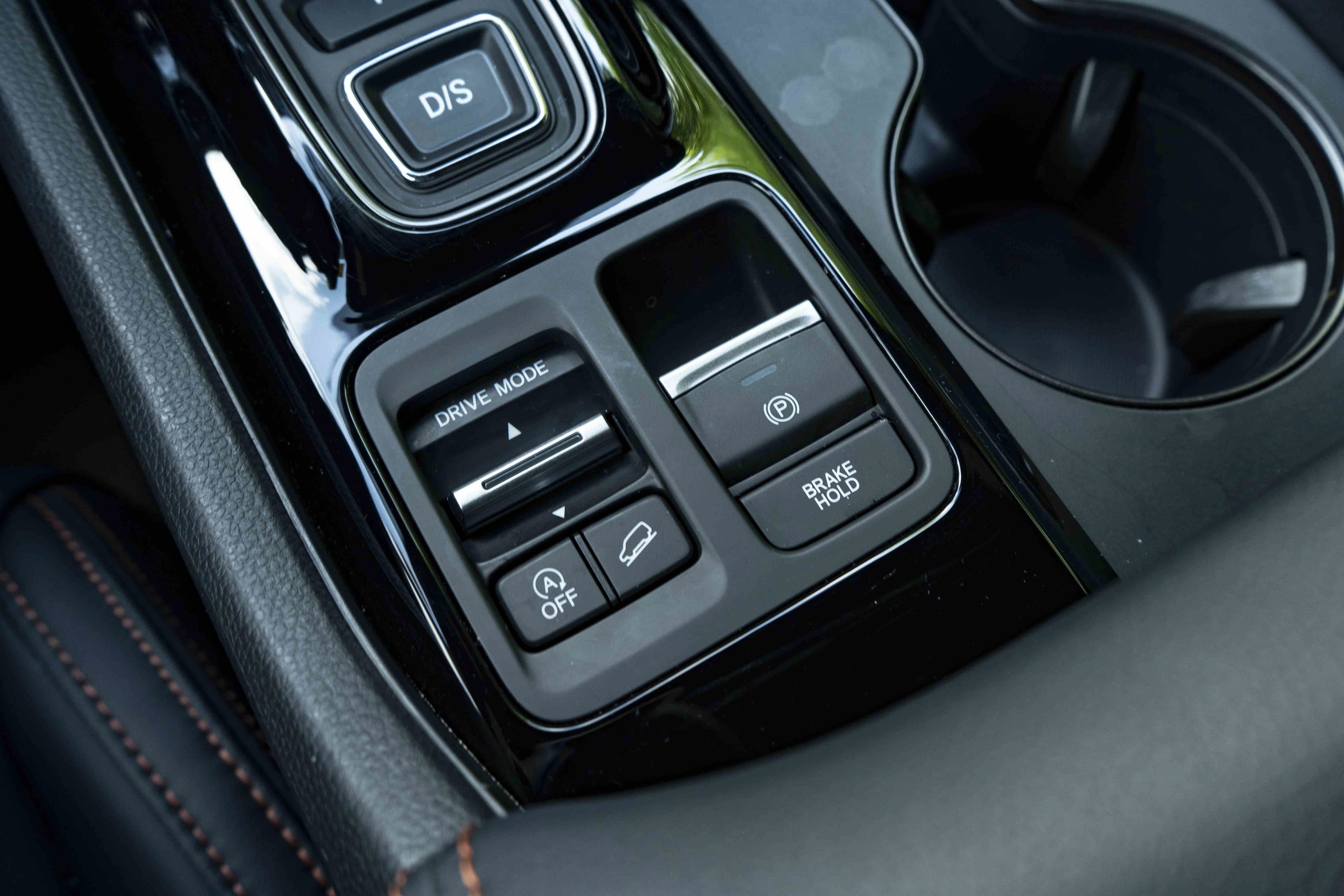 Used 2025 Honda Pilot TrailSport image 30