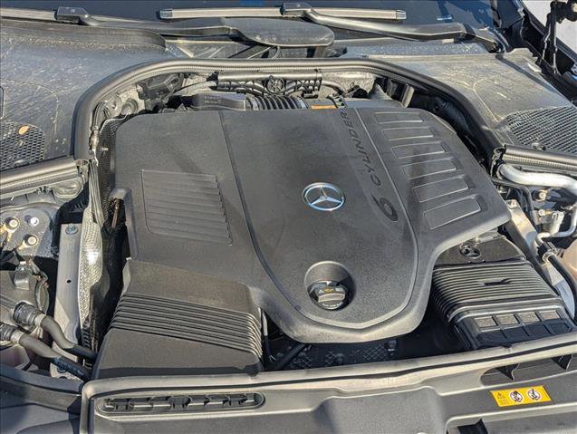 New 2025 Mercedes-Benz S 580e 4MATIC Sedan image 16