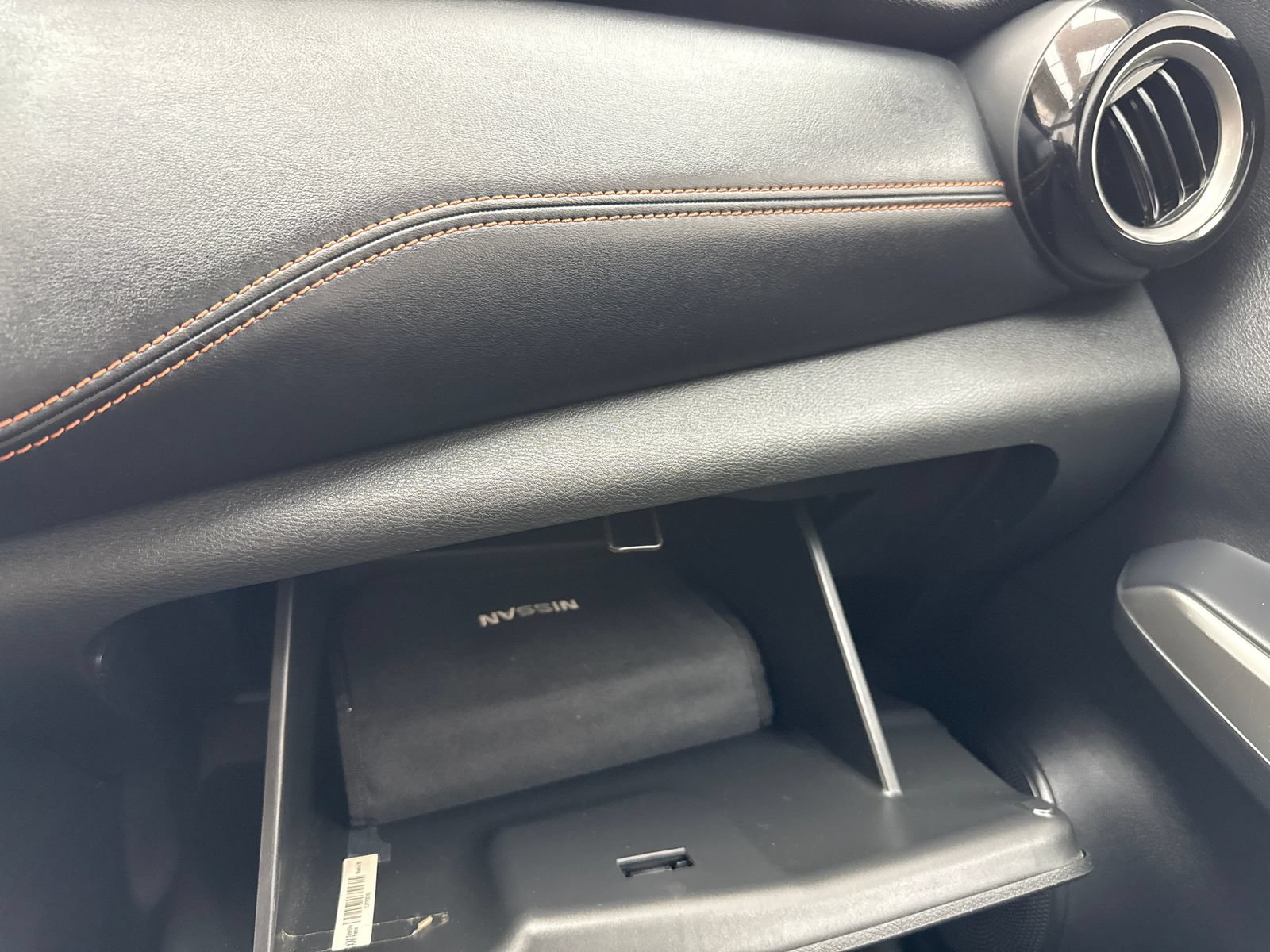 Used 2018 Nissan Kicks SR FWD image 31