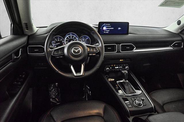 Used 2023 MAZDA CX-5 Carbon Edition image 19