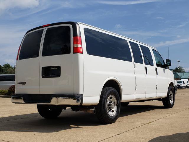 Used 2016 Chevrolet Express 3500 LT w/ LT Preferred Equipment Group RWD image 6